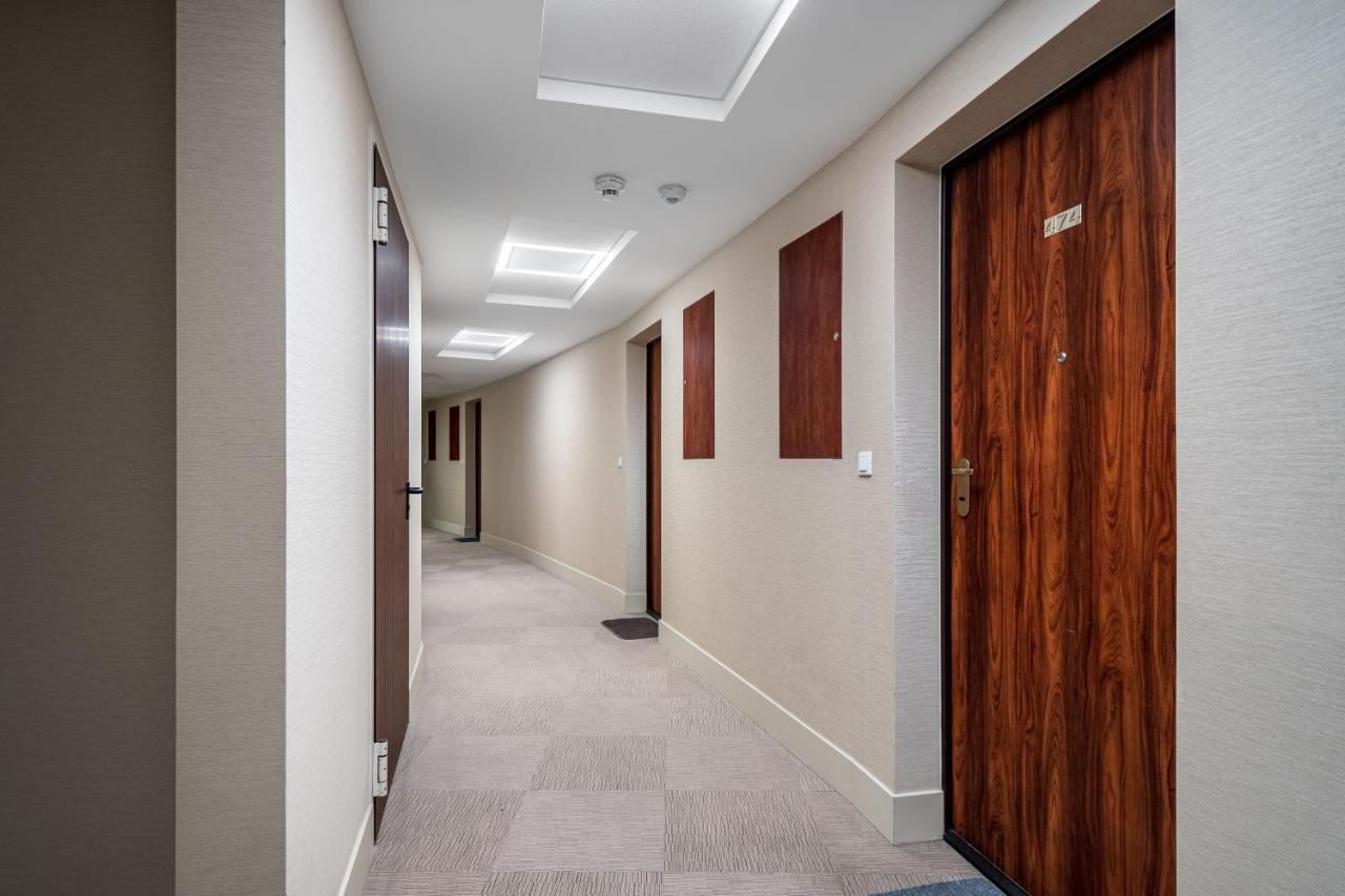 Apartment Grojecka 194 Street *